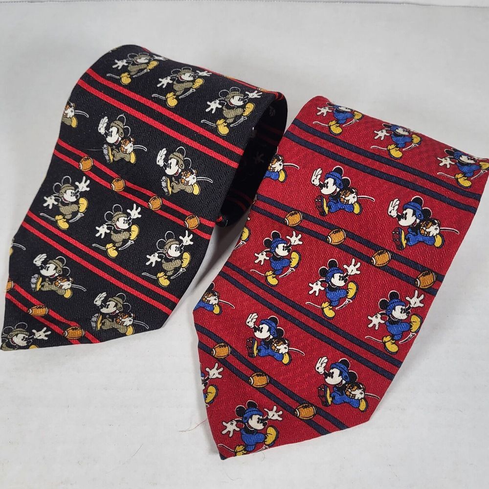 Set of 2 Van Heusen‎ Men's Neck Ties Mickey Mouse Football Red Black 61x3.5 Silk
